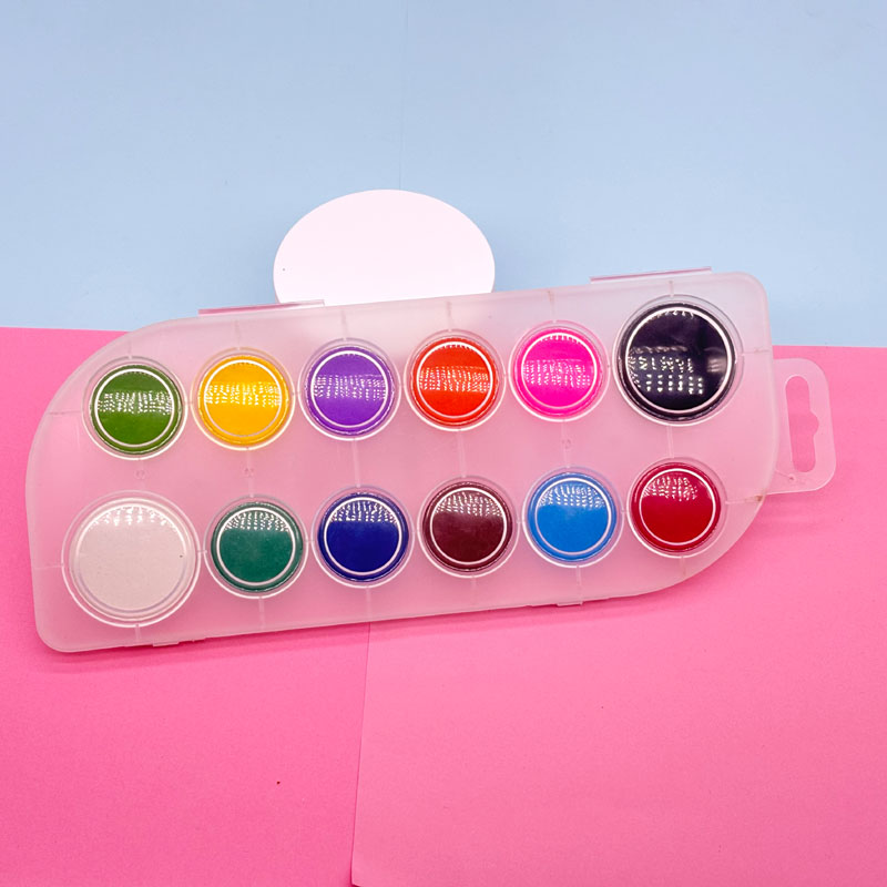 watercolors in PP box