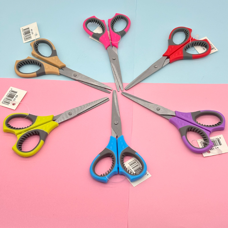 Soft Grip handle scissor