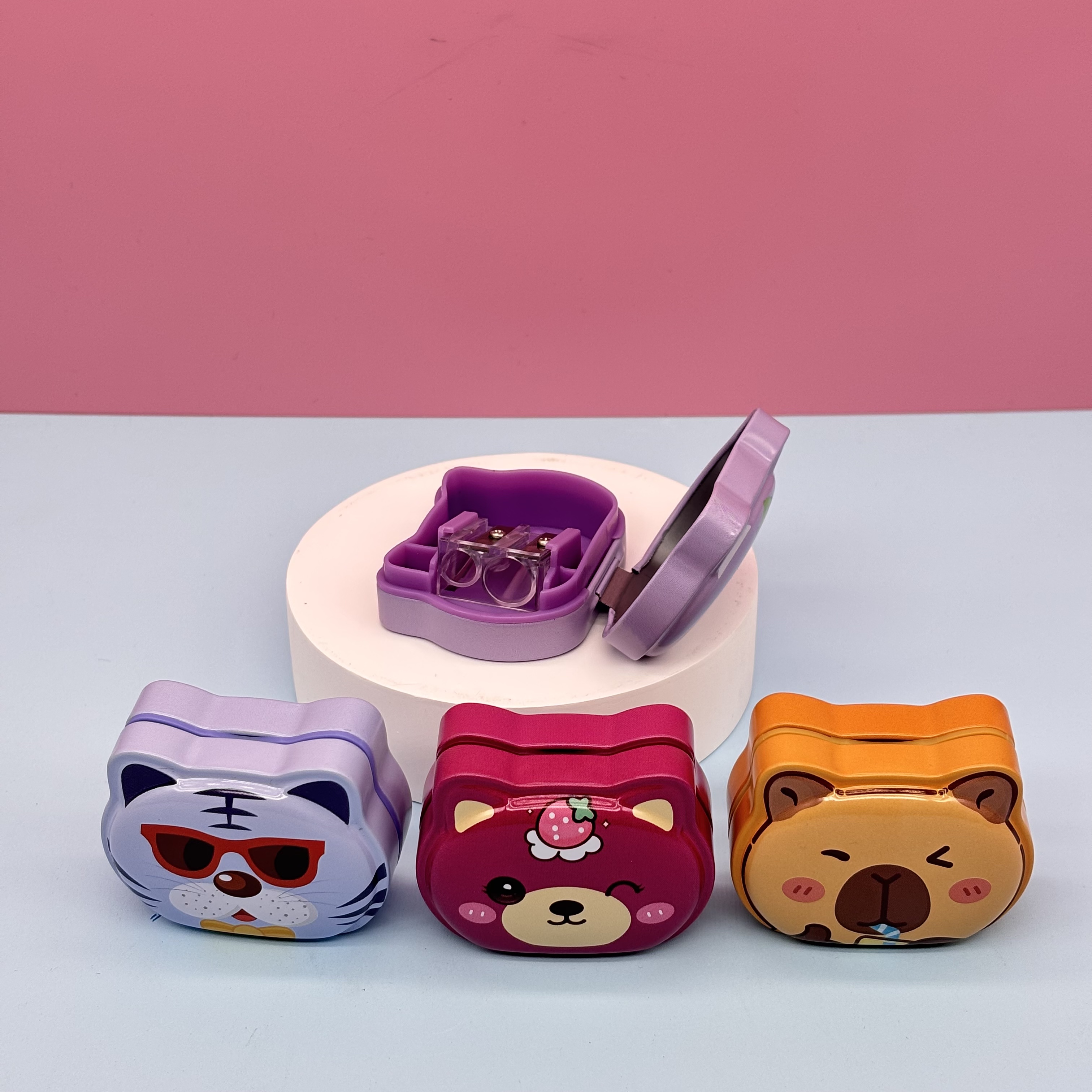 Metal tin pencil sharpener